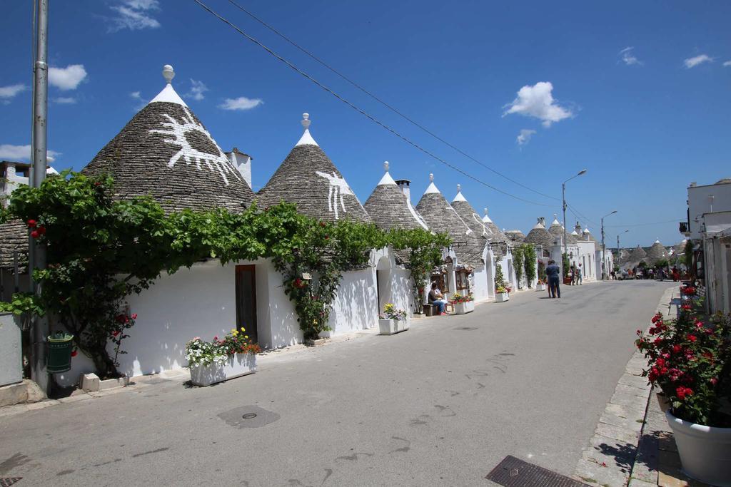 Suite Del Vico Alberobello Exterior photo